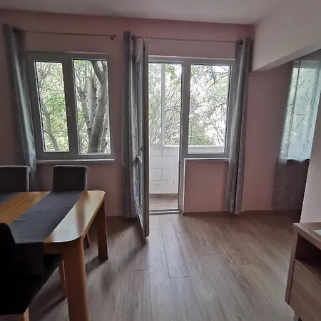 Thermi 1 Apartment Varna