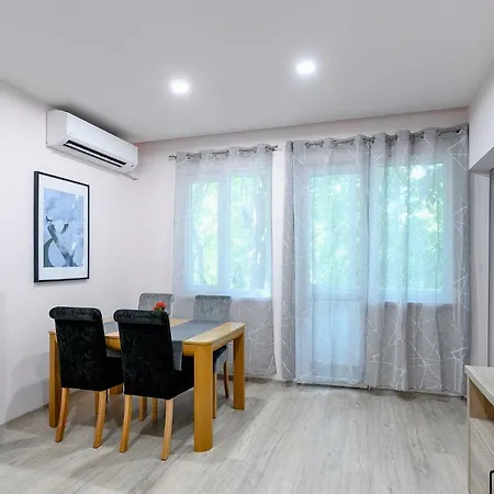 Apartamento Thermi 1 *