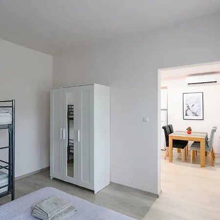 Apartment Thermi 1